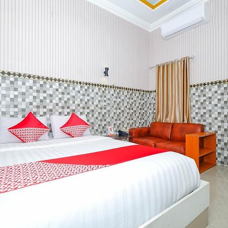 Oyo 3125 Hotel Taman Sari Semarang Eksteriør bilde