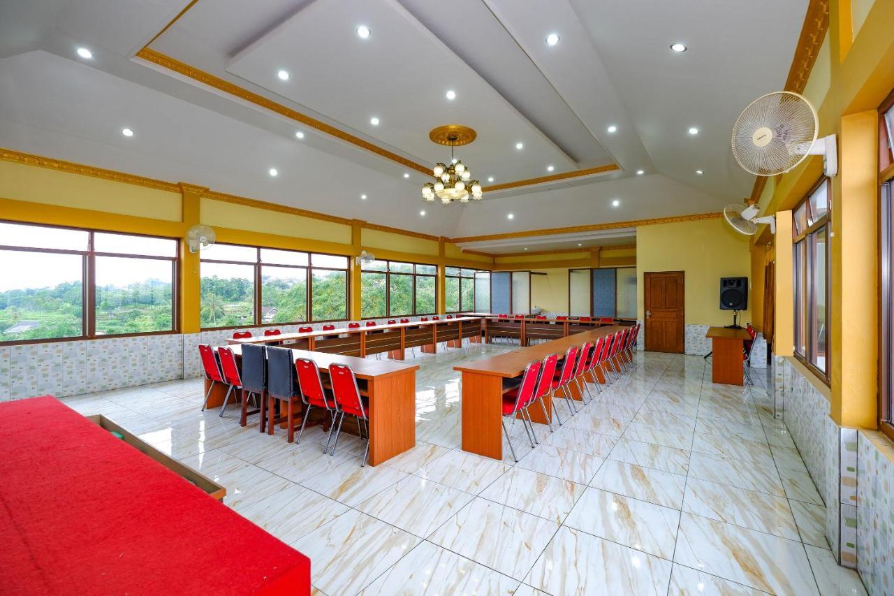 Oyo 3125 Hotel Taman Sari Semarang Eksteriør bilde