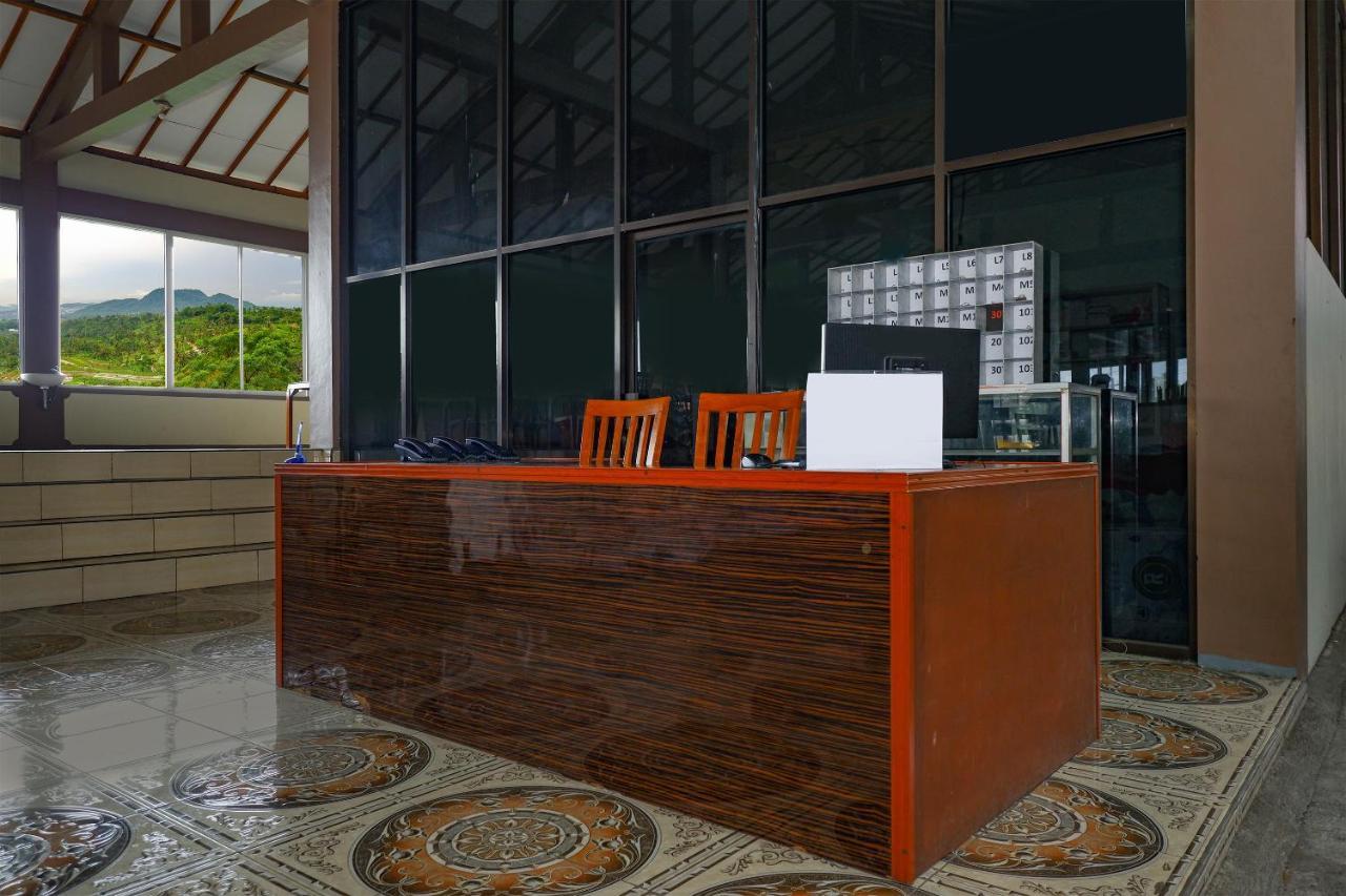 Oyo 3125 Hotel Taman Sari Semarang Eksteriør bilde