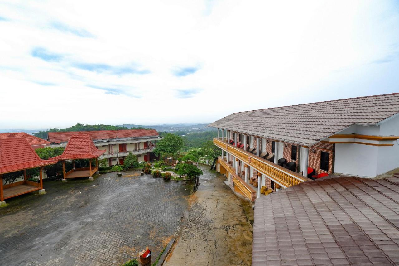 Oyo 3125 Hotel Taman Sari Semarang Eksteriør bilde
